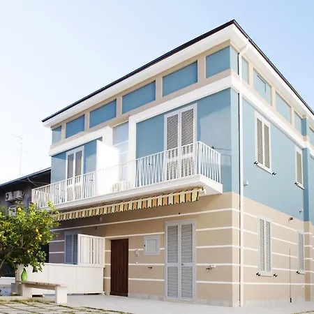 Smeraldo A1 Myho Casa דירה *